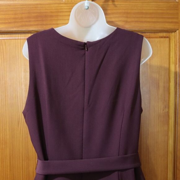 White House Black Market Burgundy Sleeveless Belted Sheath Midi Dress 14 - Picture 4 of 13
